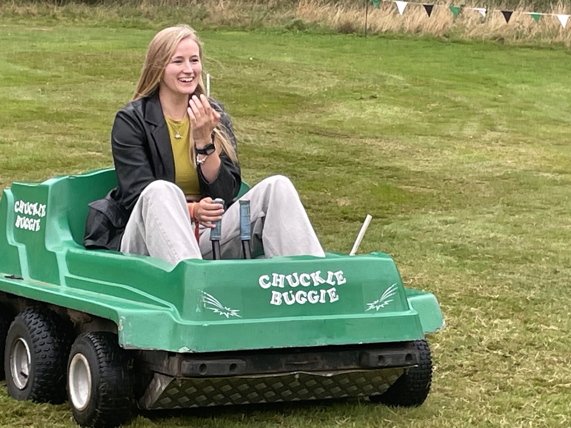 Chuckle Buggies being driven at an LMS event, photo 3